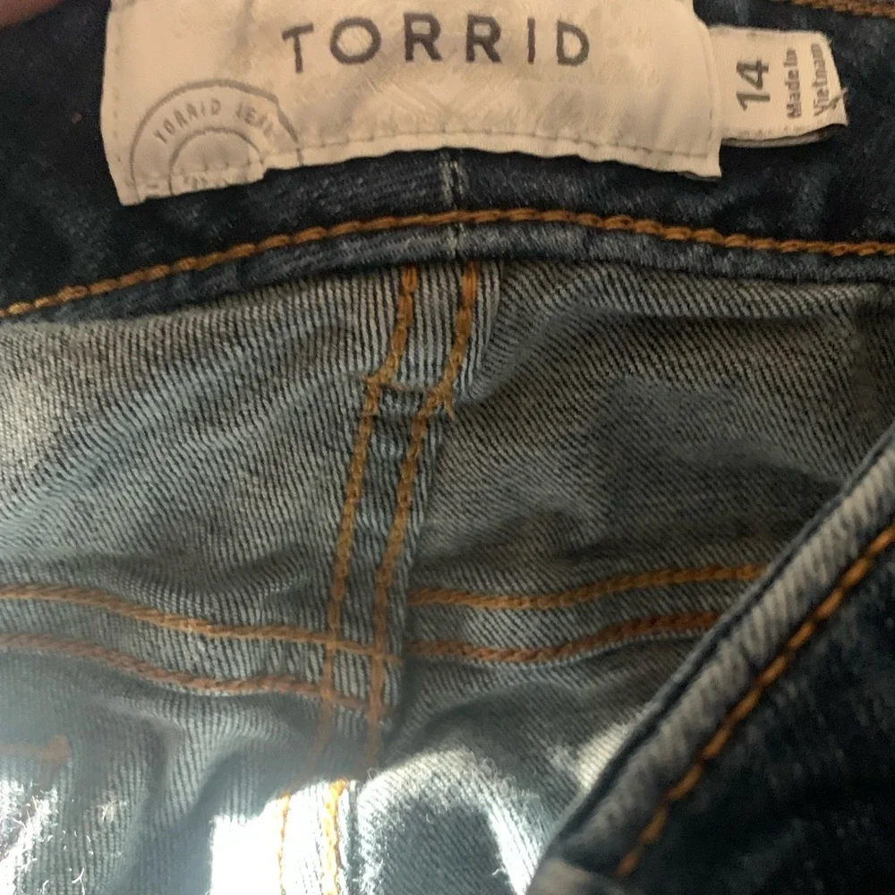 torrid Women Blue Denim Shorts